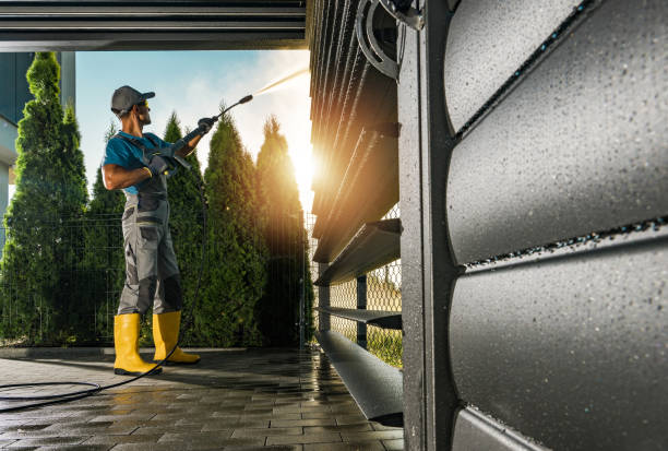Best Gutter Cleaning and Brightening in Hampton Manor, NY